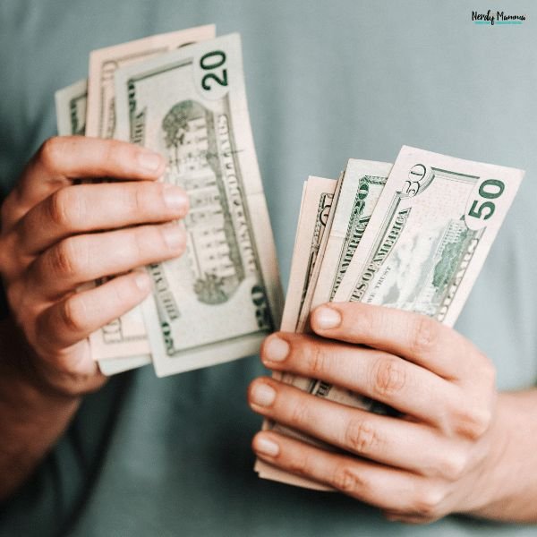 How Can You Save More Money Every Month? 1 1000001173